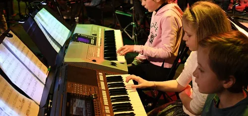 FOURMIES : LES ELEVES DU POLE D’ENSEIGNEMENT MUSICAL SUR SCENE