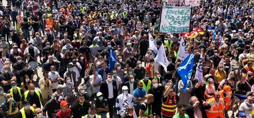 Grève MCA - Plus de 8 000 choeurs pour sauver la "fierté de la...