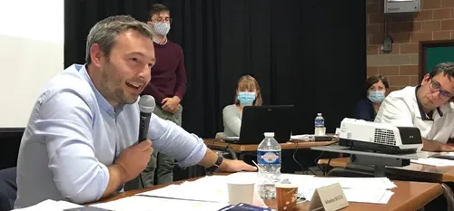 Le photovoltaïque en terrains "pollués" à Avesnes-sur-Helpe, un...