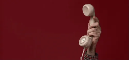 Une histoire au bout du téléphone?