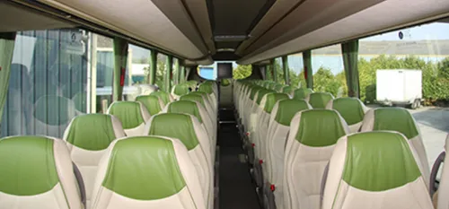 Covid - Des cars Tourisme à l'arrêt depuis près d'un an