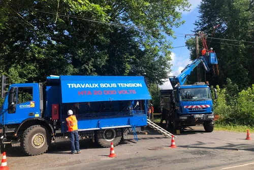 Intervention ENEDIS sous haute tension à Bavay ce matin