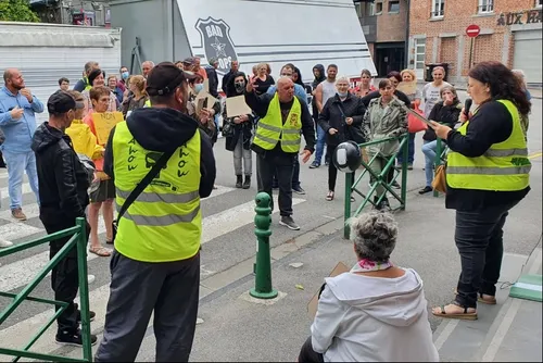70 manifestants mobilisés hier devant la sous-Préfecture d’Avesnes...