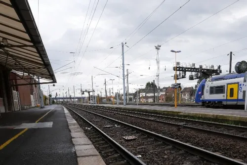 Trafic SNCF fortement perturbé toute la journée entre...