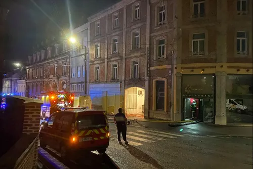 Un départ de feu cette nuit au Restaurant « La Mezzanine » à...