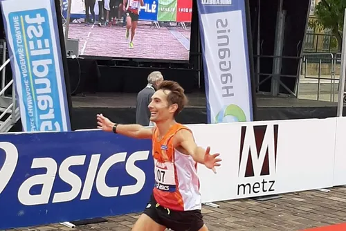 Week-end sport - L'exploit pour Julien Nison ? Mais aussi handball,...