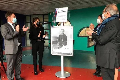Hommage national - Une salle "Samuel Paty" au Collège Félix Del...