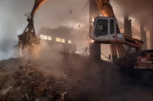 Berlaimont - L'ex usine Akers touchée par un incendie