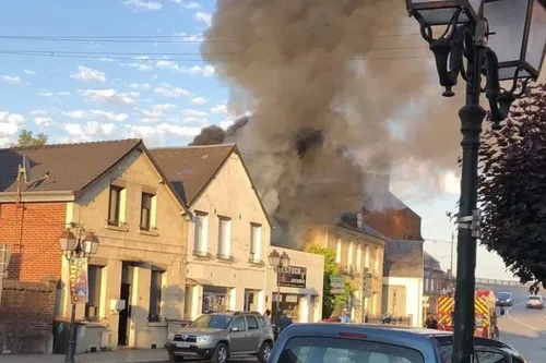 Avesnes-sur-Helpe : un feu de poubelle et l’explosion d’une...