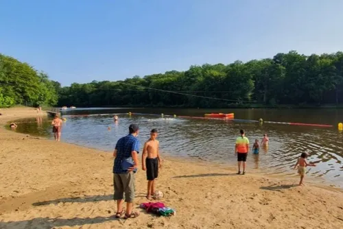 Fourmies : les autorités sanitaires autorisent la baignade aux...