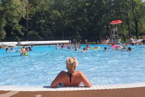 Le Nouvion-en-Thiérache : une piscine découverte au top, testée et...