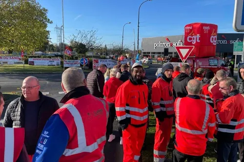 Pour maintenir Flamme, près de 200 manifestants mobilisés ce matin