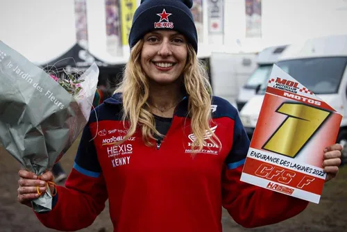 Sports - Mathilde Denis en pleine forme, résultats positifs dans...