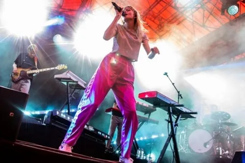 Aulnoye-Aymeries : 70 artistes, dont Angèle, Lomepal, Jain, Aime...