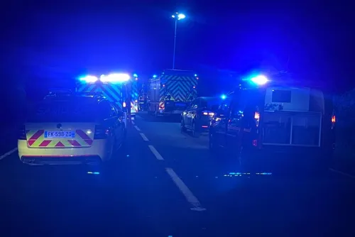 Ohain - Un hangar agricole entièrement ravagé par un impressionnant...