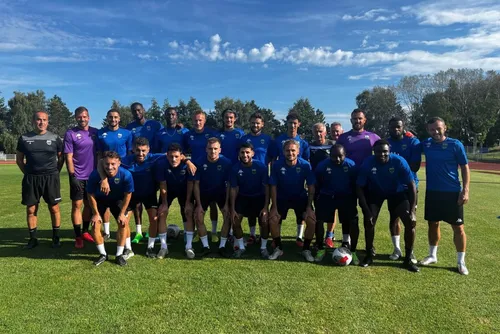 Football - L'Entente Feignies-Aulnoye entre dans le grand bain de...