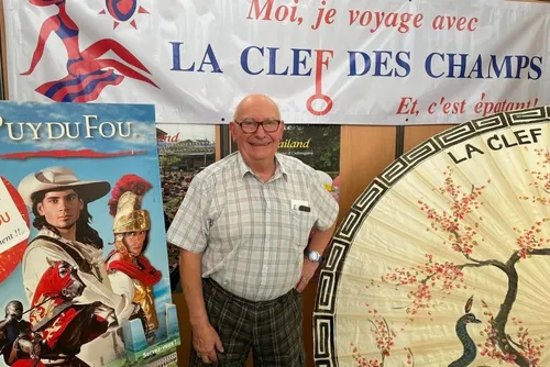 La Capelle : le 3 000ème adhérent de l’association « La clef des...