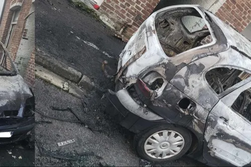Fourmies : 3 voitures incendiées ce matin rue Fernand-Pécheux, une...