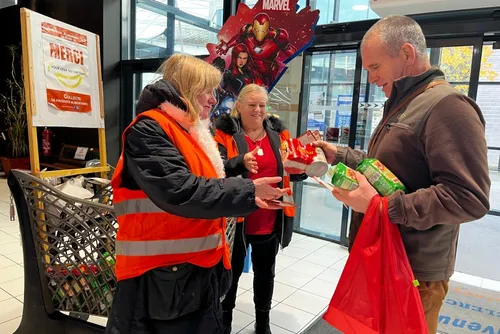 Les bénévoles de la Banque Alimentaire mobilisés tout au long du...