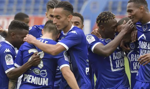 L'Estac passe au vert