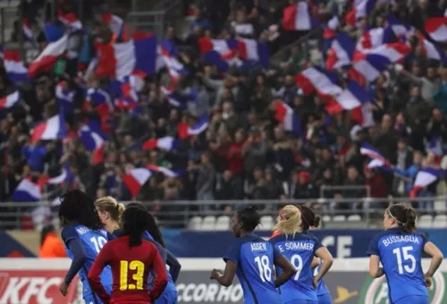 Champagne pour les bleues