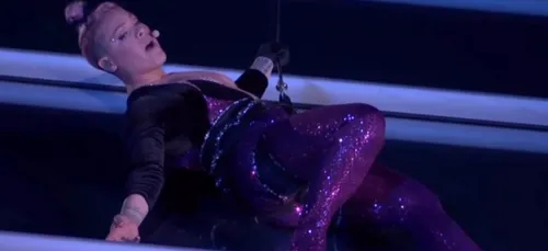 Pink s'envoie en l'air