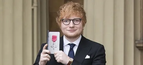 Ed Sheeran : une décoration pour Noël !