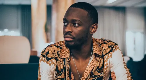 Dadju dévoile la tracklist de ses nouveaux tubes