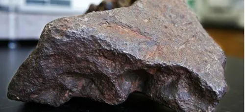 Etats-Unis – Pour caler sa porte, il utilisait une météorite