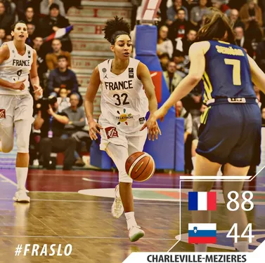 Victoire XXL des bleues