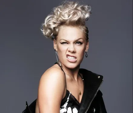 P!nk annonce un nouveau tube.