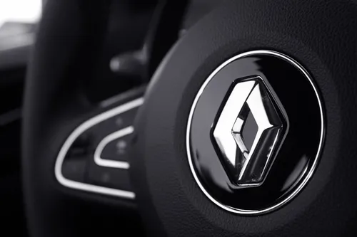 Poste de réceptionnaire après-vente carrosserie