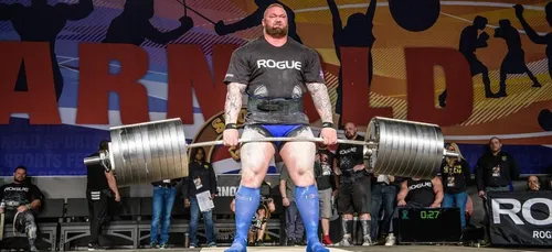 "La Montagne" de "Game of Thrones" bat un record du monde en...