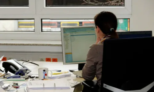 Poste de secrétaire comptable dans le bâtiment.