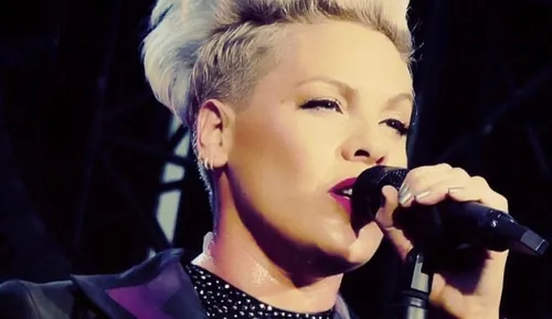 Pink a sa statue à New-York (Photo)