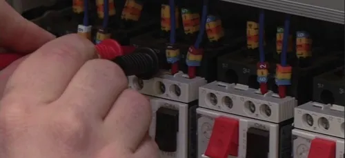 Emploi : électromécanicien