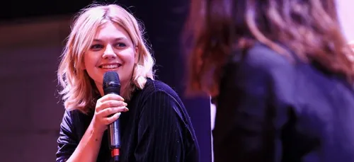 La Famille x Louane - La vidéo officielle