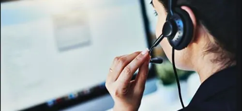 Un poste de téléconseiller