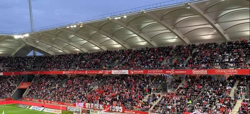 Reims s'incline contre le PSG. Messi est entré en cours de jeu.