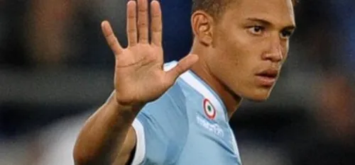 Un nouveau joueur à Reims et à Troyes