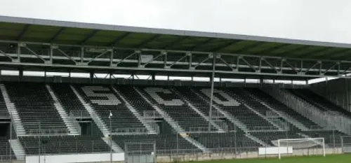 Un stade Raymond Kopa