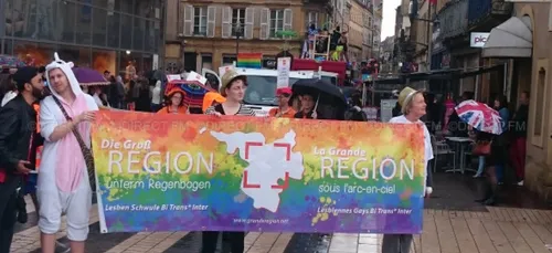 15ème Gay Pride à Metz avec toujours autant de couleurs !