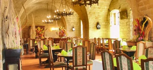 JEU TERMINE - Gagnez votre repas au restaurant du fort de St Julien...