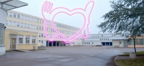 Les élèves d'un lycée de Tomblaine dans le clip des Enfoirés 2017
