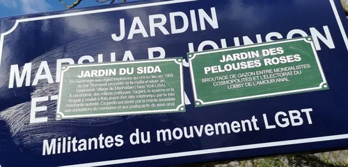 Actes Homophobes à Metz : des autocollants haineux dans un jardin...