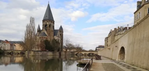 (Photos): Metz en mode confinement