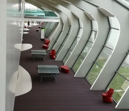 Solidarité: des tables de ping pong pour les soignants de l'Hôpital...