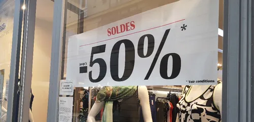 Début des soldes d'hiver en Lorraine le 20 janvier 2021, pas de...