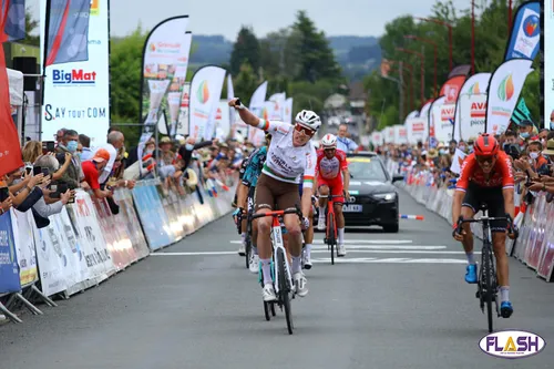 TDL 2021 : Dorian GODON s'impose en Dordogne et s'empare du maillot...