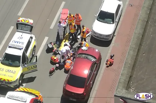 Un motard grièvement blessé dans une collision avec une voiture